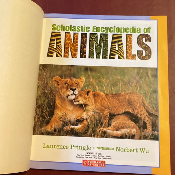 Books:Scholastic Encyclopedia ANIMALS & Reader’s Digest INTELLIGENCE IN ANIMALS - Picture 11 of 16